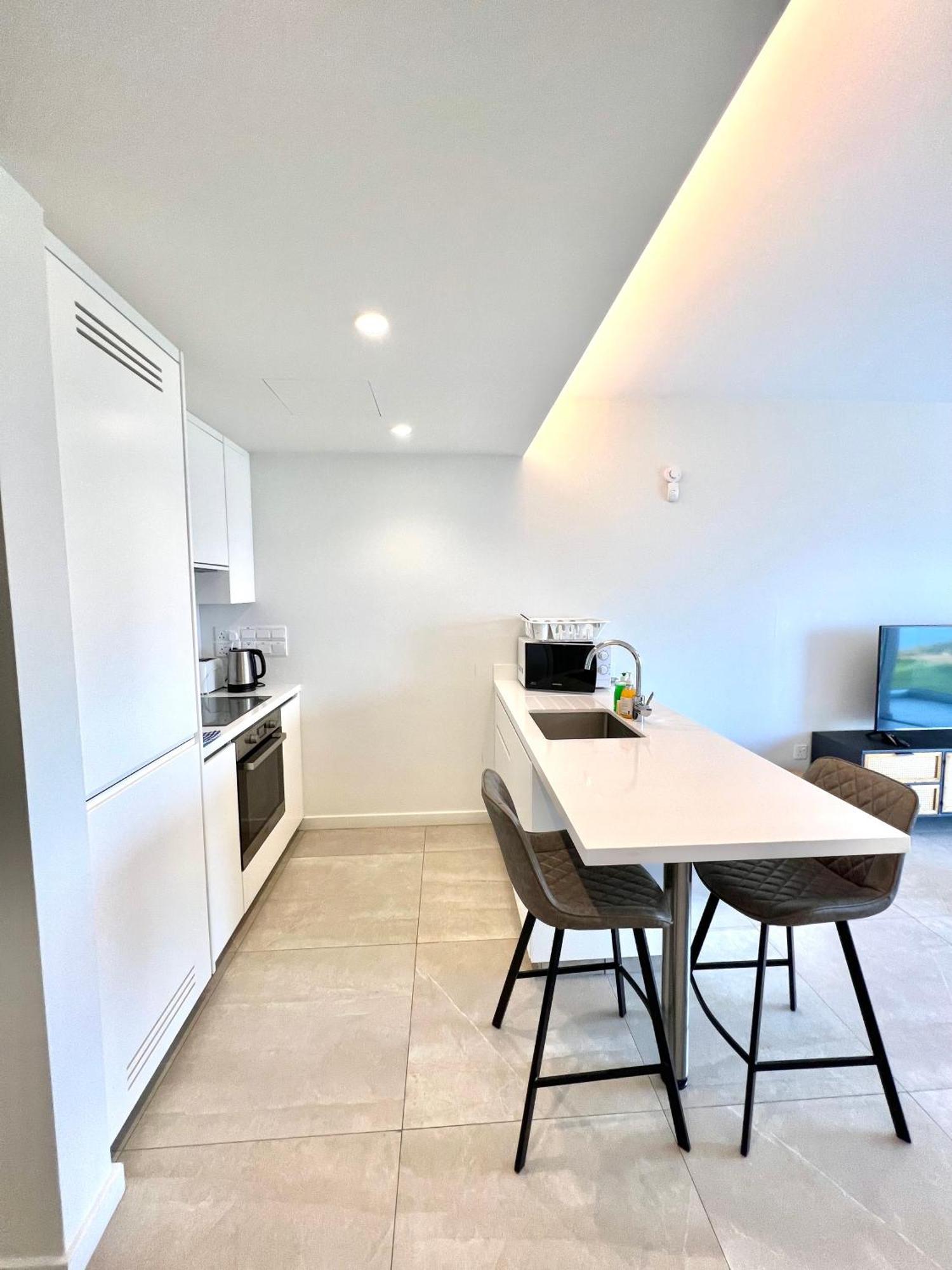 Emerald Suites Protaras Oda fotoğraf